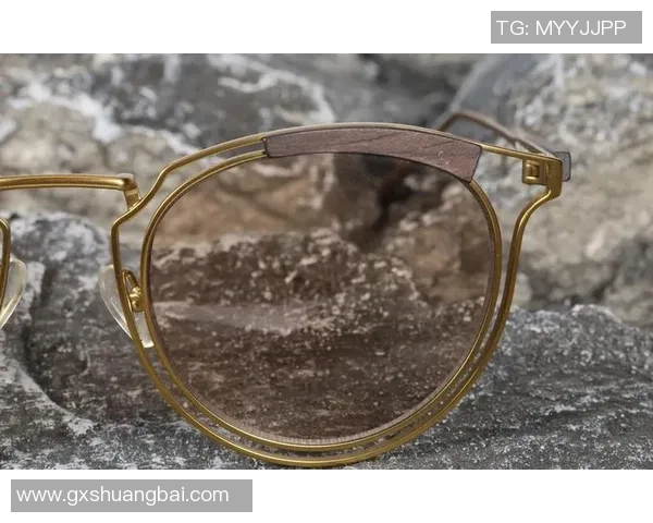 运动眼镜的多重功能解析：从遮阳到提升运动表现的必备装备